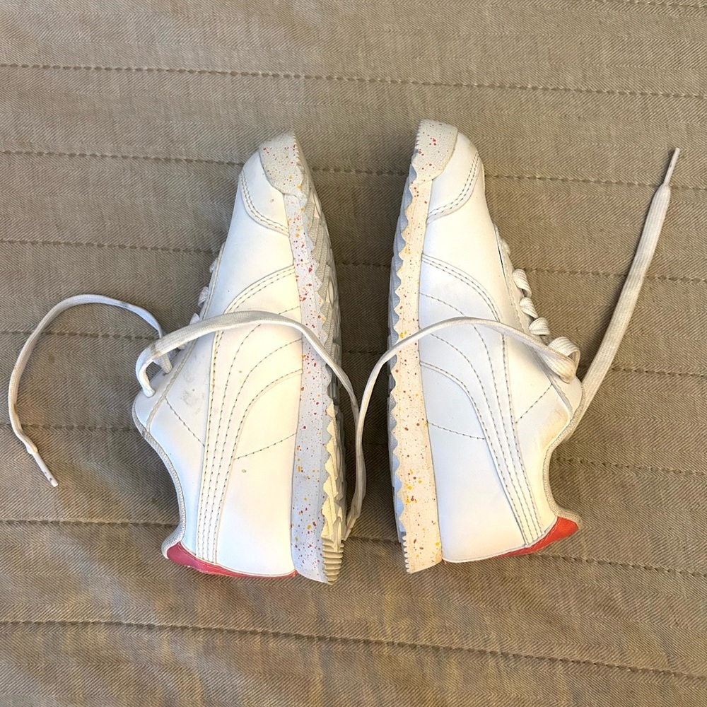 Girls Puma Roma Sneakers